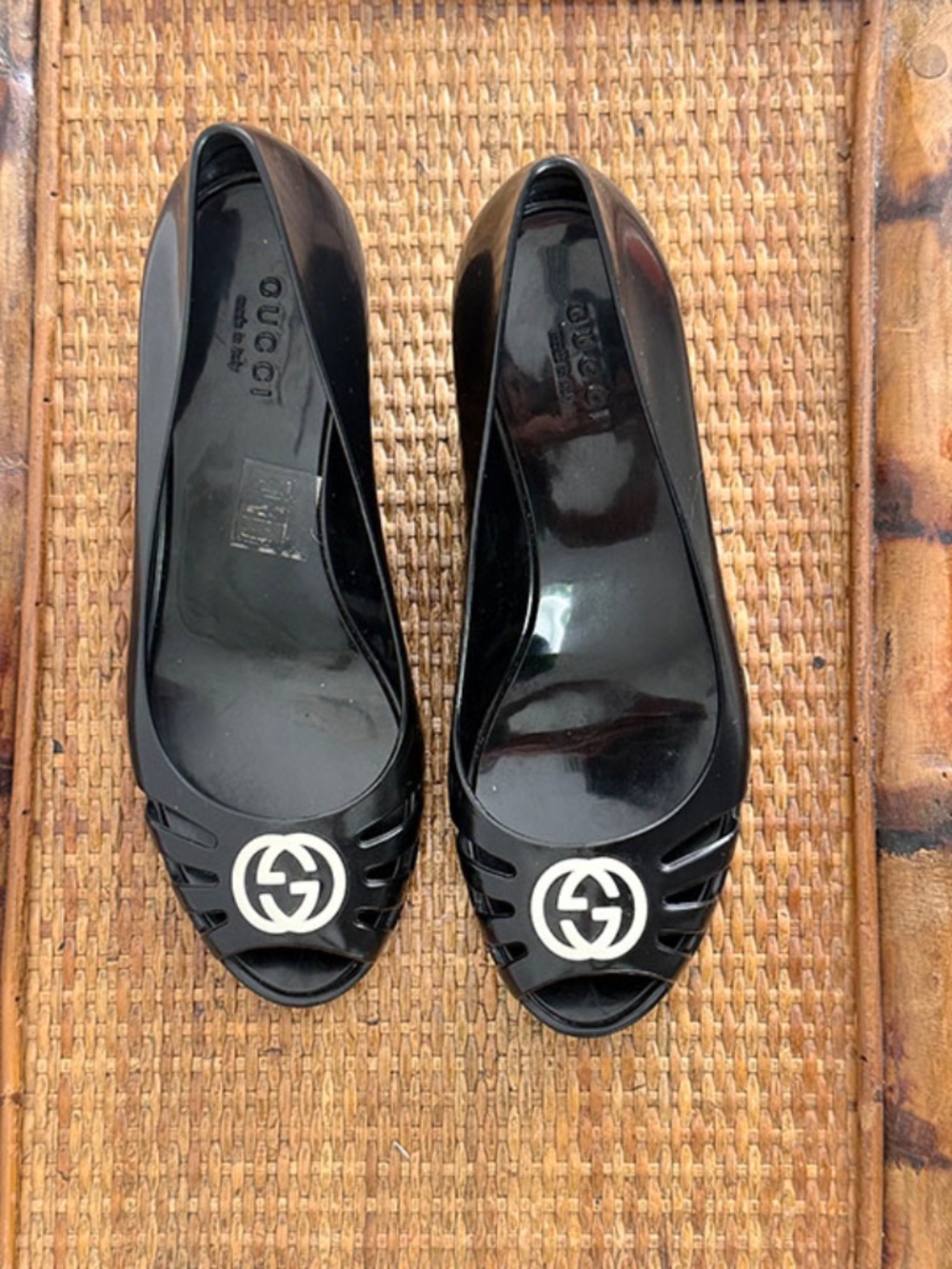 GUCCI Marola Rubber/Jelly Interlocking GLogo Wedges - Black/Off-White - Size 35 - Picture 3 of 11